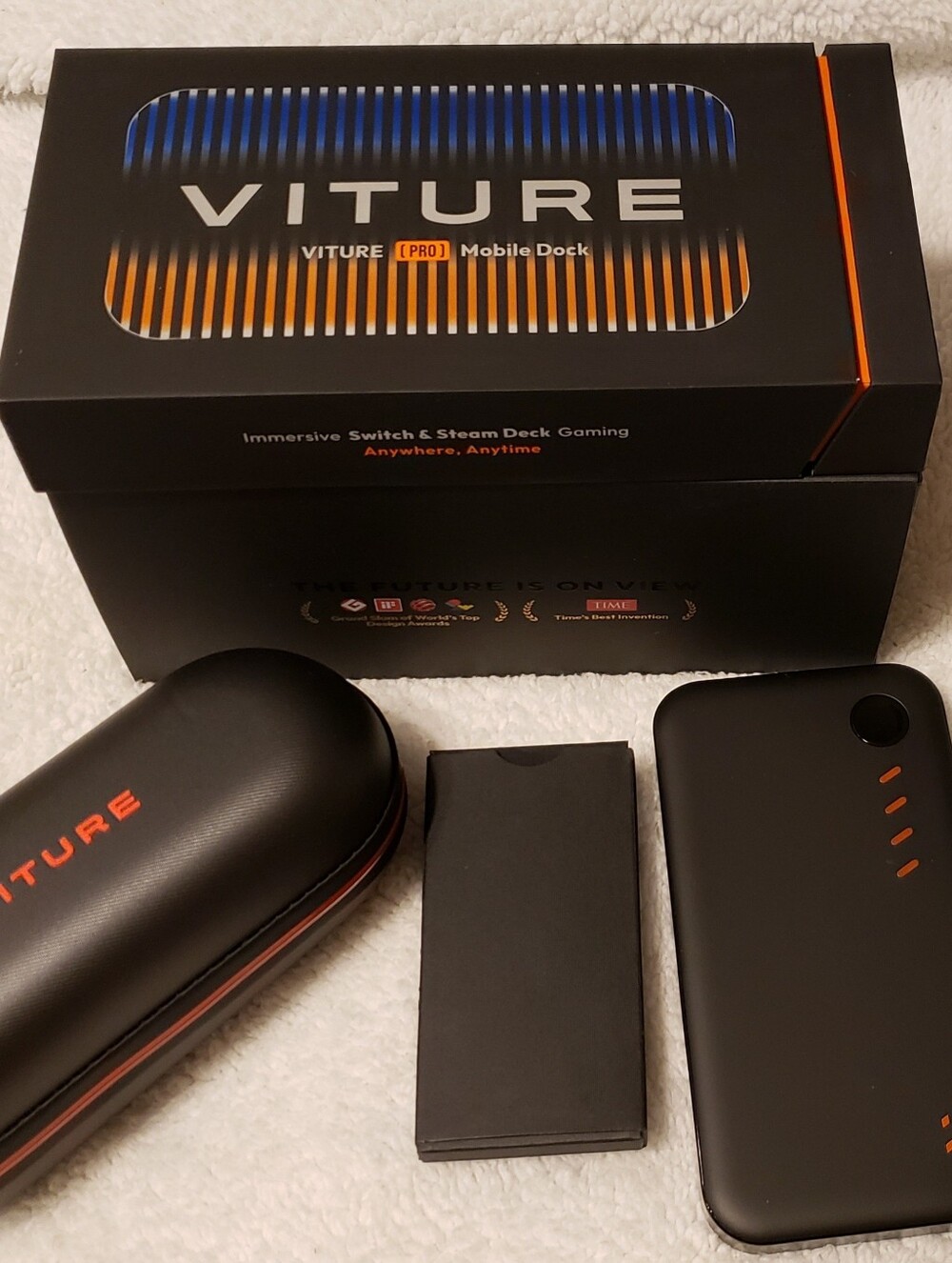 VITURE Pro Mobile Dock With Carry Case - Black & Orange